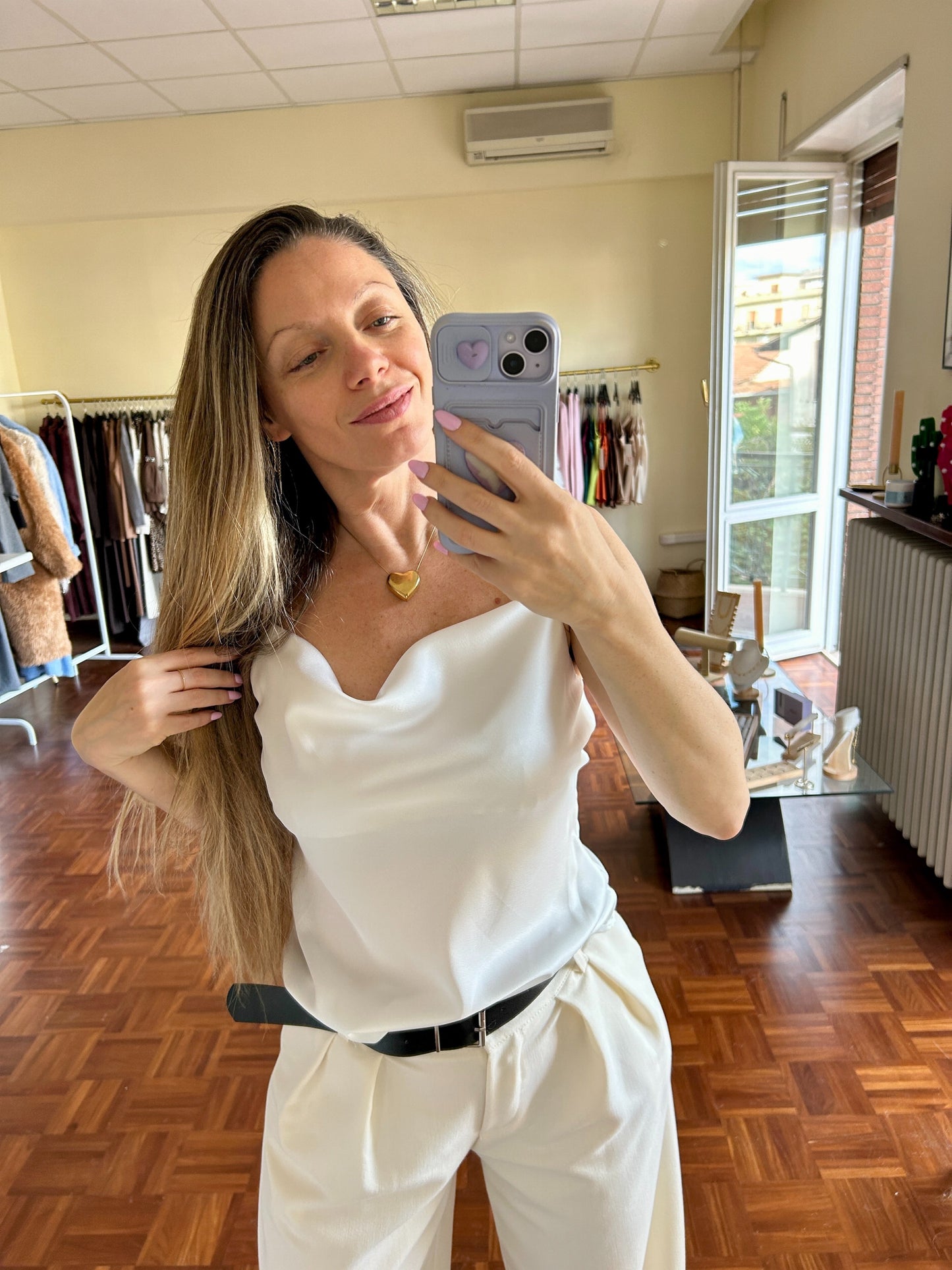 Top Isabella